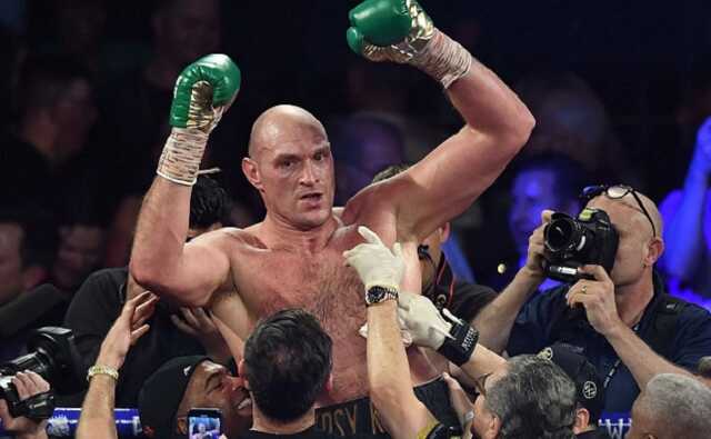 "Я уничтожу тебя": Фьюри записал "специальное обращение" к Усику, обматерив украинца