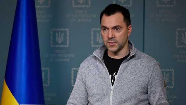 Втрати зашкалюють. Росіяни після удару ЗСУ вперше не порахували вбитих, - Арестович