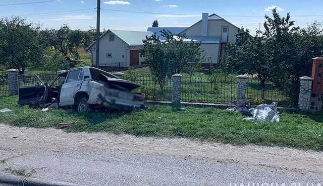 Батько загинув, син у лікарні: на Тернопільщині сталася смертельна ДТП