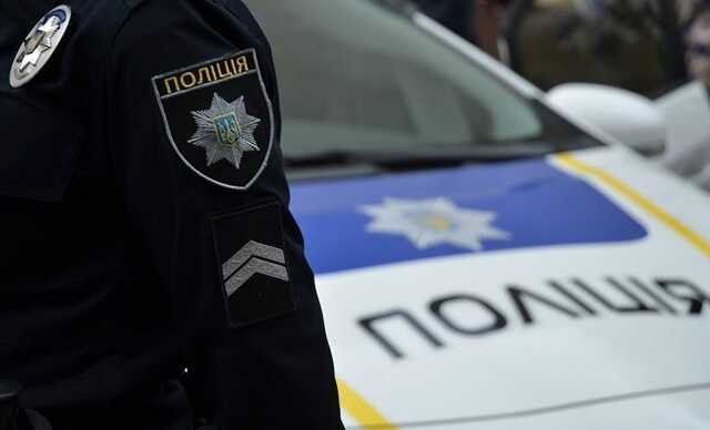 В Чернігові чоловіка засудили за погрози поліцейським