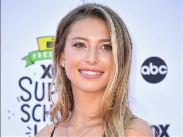 Дочка Стіва Джобса дорікнула Apple за новий iPhone 14