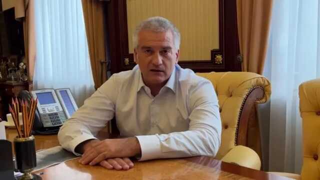 Аксенов пожаловался на усиление проукраинского движения в Крыму