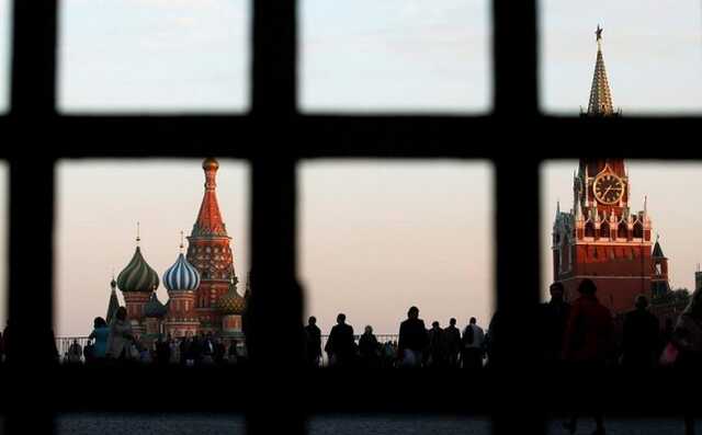 Революція у Росії неминуча, – Борис Акунін