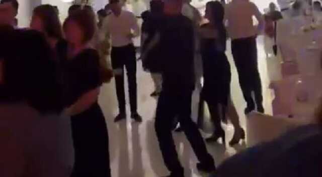 «Ласковая украинизация» продолжается: в Крыму люди на свадьбе танцевали под «Червону калину»