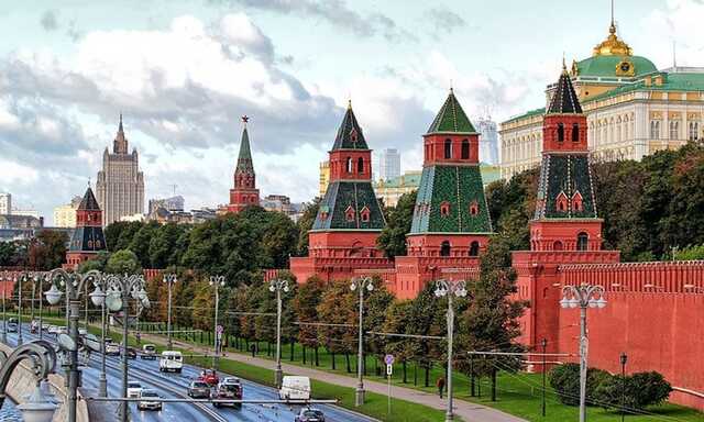 Кремль годами покупал западных политиков, - разведка США