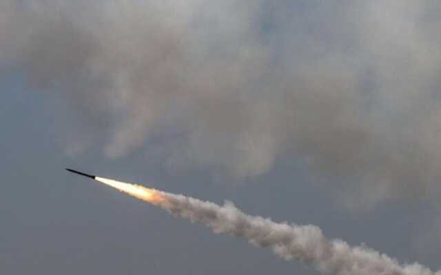 Окупанти випустили 6 ракет по Родинському на Донеччині: двох людей поранено