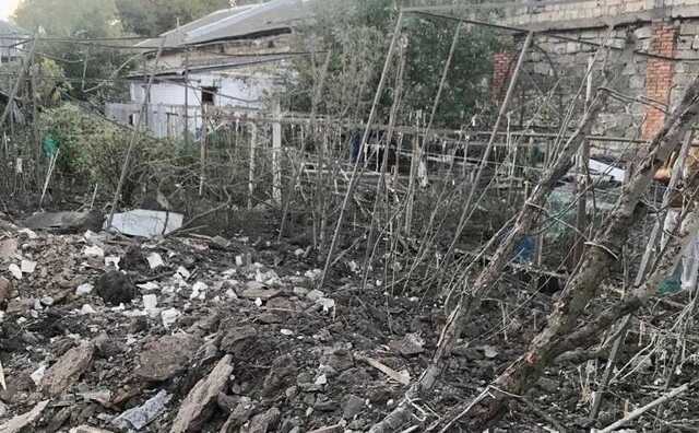 Оккупанты обстреляли Николаев: Одна из ракет попала во двор частного дома