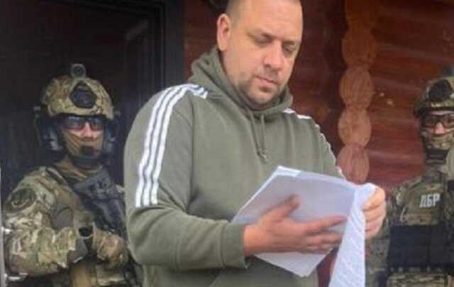 Вимагання та працевлаштування коханок. Нові подробиці з «професійного життя» заарештованого екскерівника Харківської СБУ Дудіна