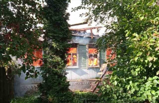 Окупанти обстріляли село в Сумській області: пошкоджено житлові будинки