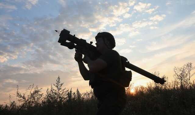 Українські військові збили російський гелікоптер Мі-8 з "Ігли"