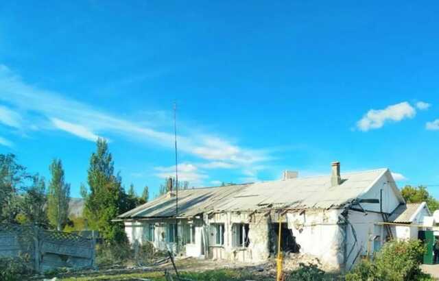 Оккупанты обстреляли Торецк, попав в дома: два человека погибли, шестеро ранены