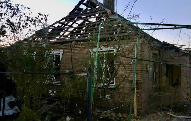 Ворог випустив понад 170 снарядів з «Градів» та ствольної артилерії по Нікопольському району