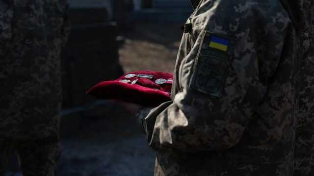 Кто не имеет права на выплату за погибшего бойца: ответ Кабмина