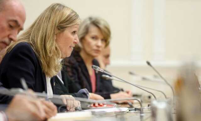 Голова Національних зборів Франції вперше відвідала Україну та зустрілася з Зеленським