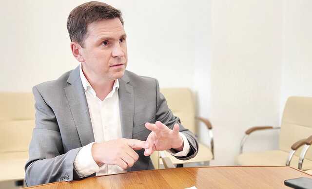 У Зеленського назвали "фрік-шоу" російську анексію територій України