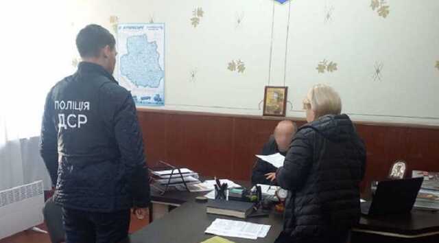 Ексдиректора Державного резервного насіннєвого фонду затримали за розтрату майна