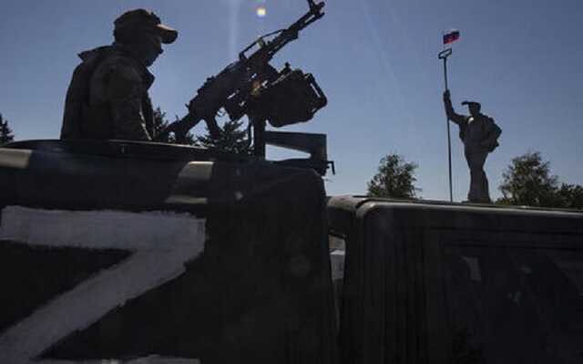 Окупанти лякають жителів Маріуполя кримінальною відповідальністю за отримання гуманітарки