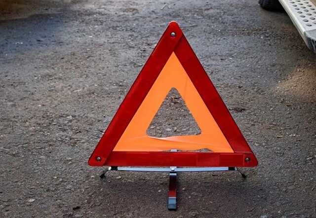 В Киеве на Печерске произошло ДТП с участием двух авто: возникла пробка