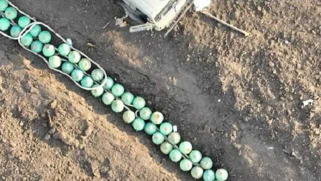 На Херсонщині окупанти ховають у землі контейнери невідомого призначення