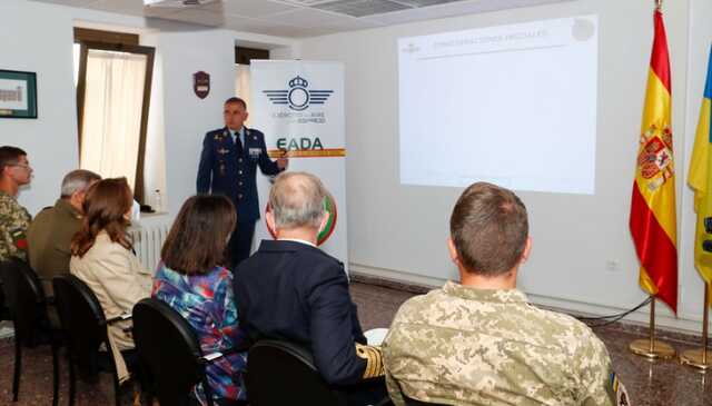 Українські військові почали проходити навчання із застосування ЗРК Aspide в Іспанії