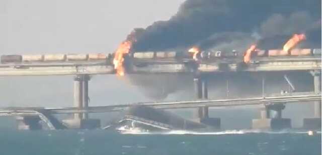 Появились спутниковые снимки Крымского моста после взрыва