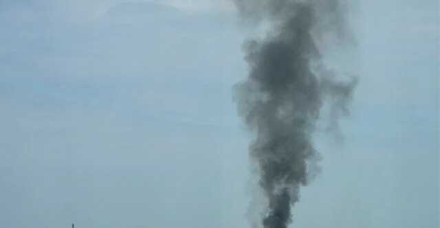 У Києві прогриміли три потужні вибухи, над містом - дим