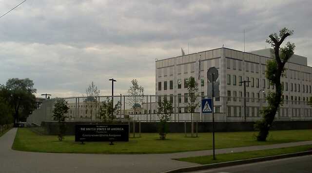 Західні посольства не евакуюватимуться з Києва