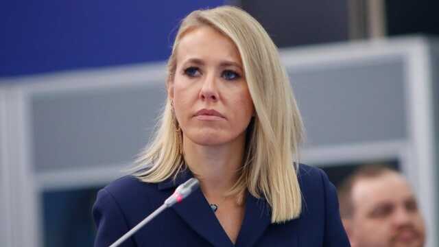 Ксенія Собчак із матір’ю вилетіла з Росії, — ЗМІ