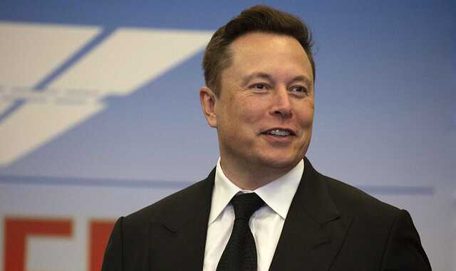 Ілон Маск представив парфум з ароматом спаленого волосся