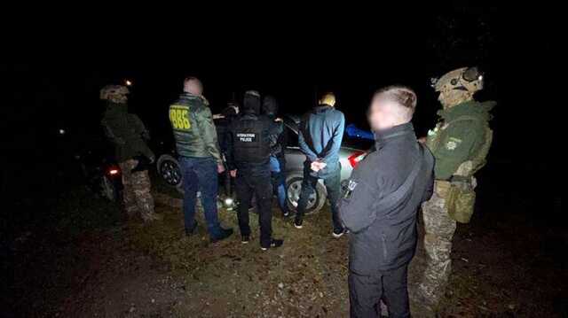 СБУ ліквідувала чотири канали нелегального виїзду ухилянтів у Дніпрі, Одеській та Закарпатській області
