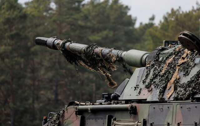 В Україну повертаються відремонтовані у Литві САУ "PzH 2000"