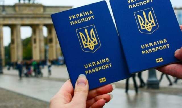 Україна запровадила безвіз з Індонезією