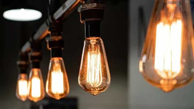 Низку областей закликали сьогодні економити електроенергію