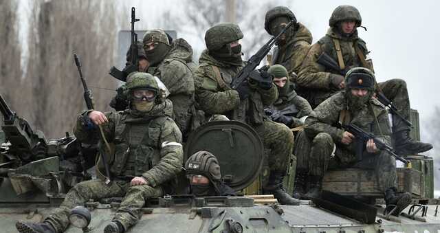 Українські бійці показали, з якими засобами захисту у Росії відправляють воювати окупантів