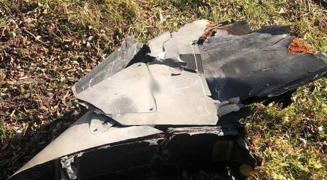 Поліцейські показали уламки "шахеда", збитого сьогодні під Києвом