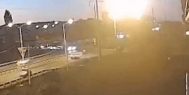 У РФ опублікували відео аварії Су-34 на житловий будинок у Єйську