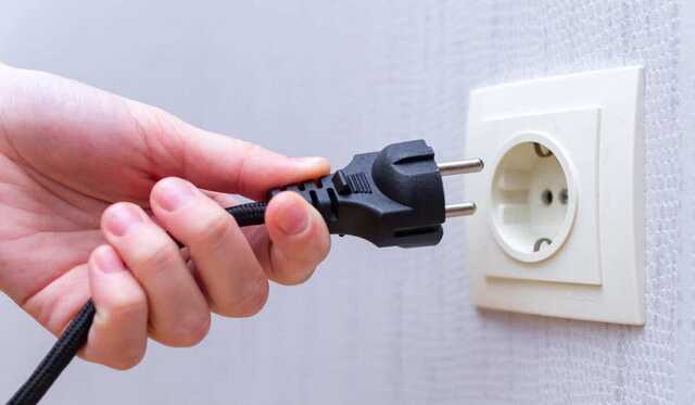 Центральные регионы Украины просят срочно сократить потребление электроэнергии