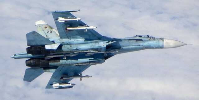 Истребитель РФ выпустил ракету рядом с британским самолетом над Черным морем