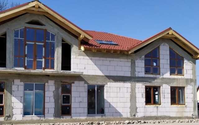 В Закарпатье глава общины растратил 2,4 млн гривен на строительстве ЦНАП