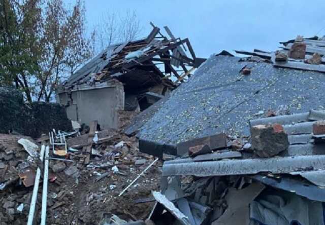 Окупанти вночі завдали кількох ударів по Донецькій області: є руйнування