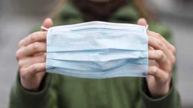 У Черкасах повернули масковий режим у транспорті й ТРЦ