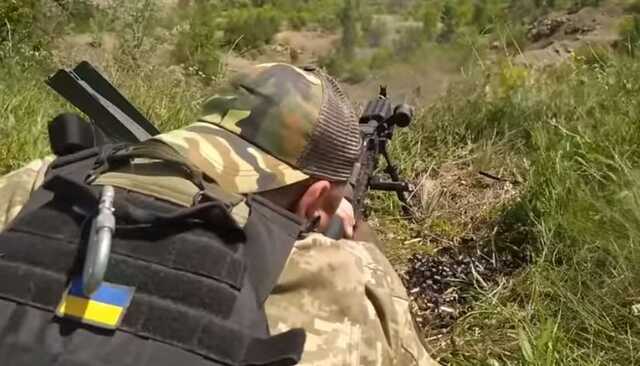 ВСУ под Запорожьем захватили редкий российский БТР вместе с экипажем