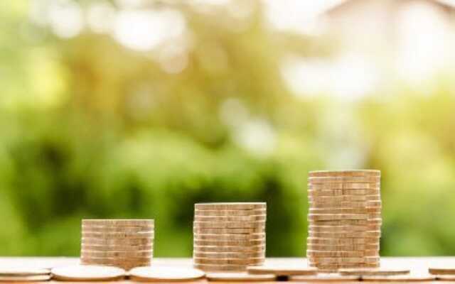 Нацбанк спрогнозировал, когда в Украине начнут расти зарплаты