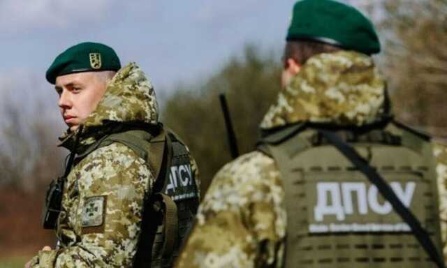 На сході українські прикордонники зупинили просування розвідки Росії і збили БПЛА