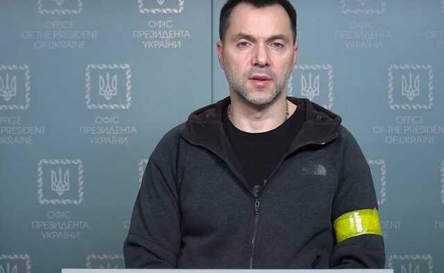 ЗСУ взяли важливу залізницю під вогневий контроль, - Арестович