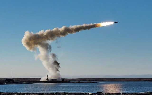 Ворожі ракети поцілили в енергетичний об’єкт у Світловодську на Кіровоградщині