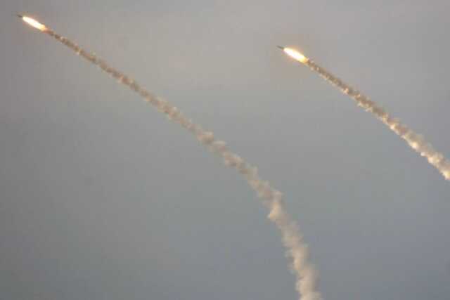 Сили ППО сьогодні збили 44 з понад півсотні російських ракет