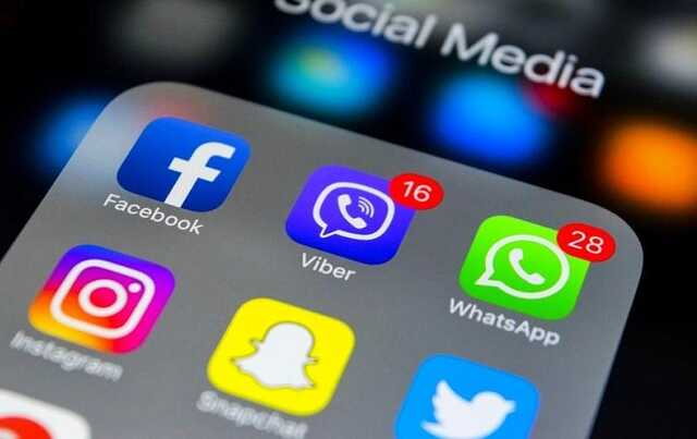 Росіяни у Херсонській області заборонили вчителям використовувати месенджери