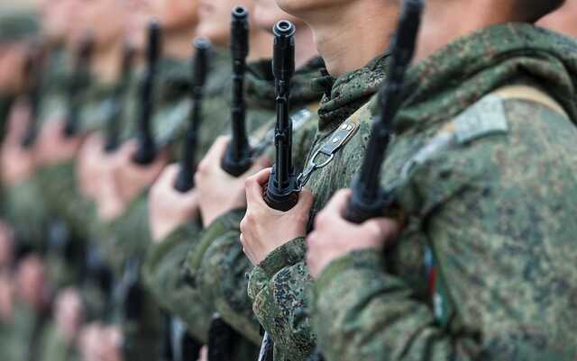 Путін пообіцяв виплачувати солдатам РФ по $3000, намагаючись уникнути бунтів та дезертирства