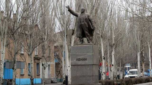 В окупованому Мелітополі відновили пам’ятник Леніну через 7 років після знесення